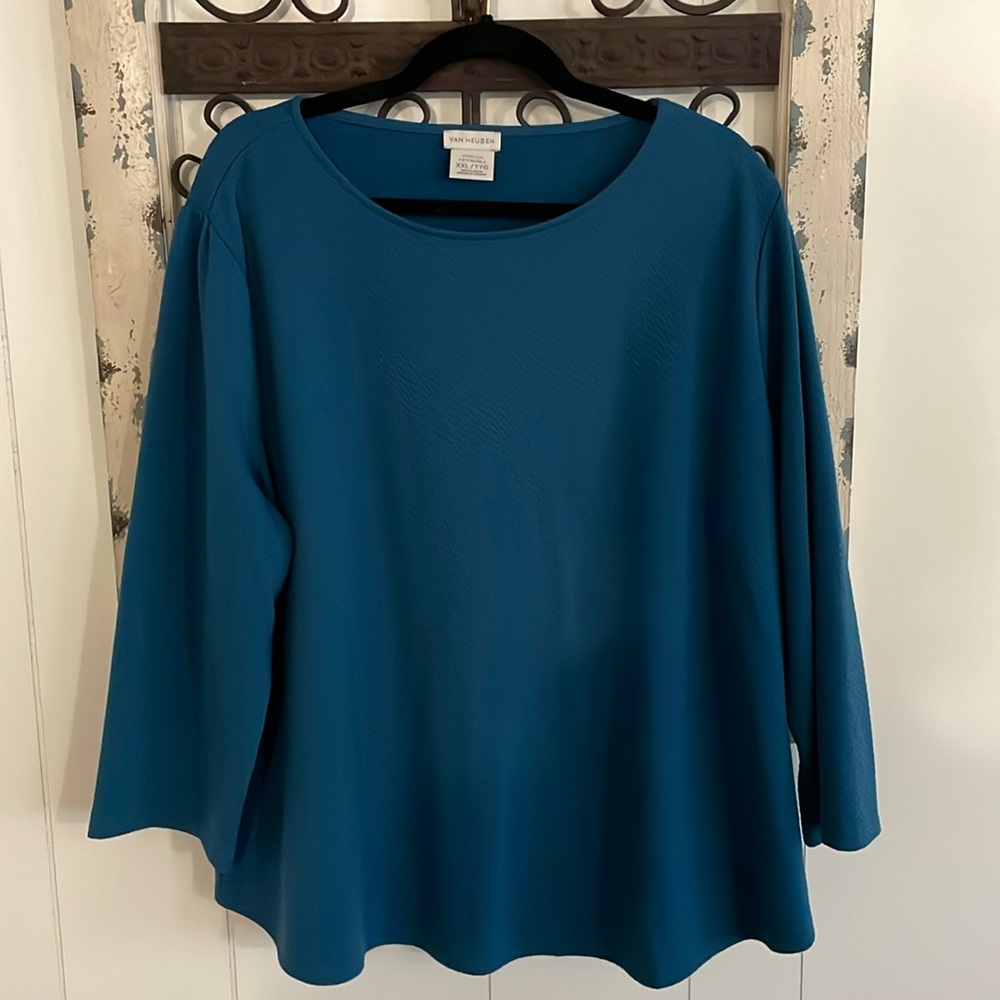 Van Heusen teal blue preloved blouse with 3/4 sleeves. XXL